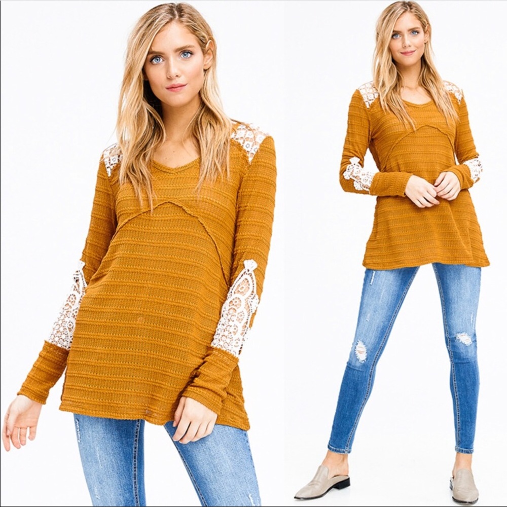 NEW! TUNIC WITH LACE ACCENTS SIZE SMALL AND LARGE